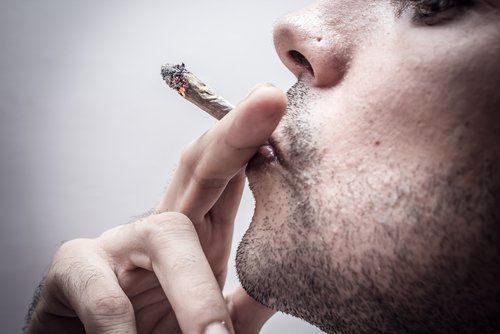 Will Smoking Weed Damage My Lungs?