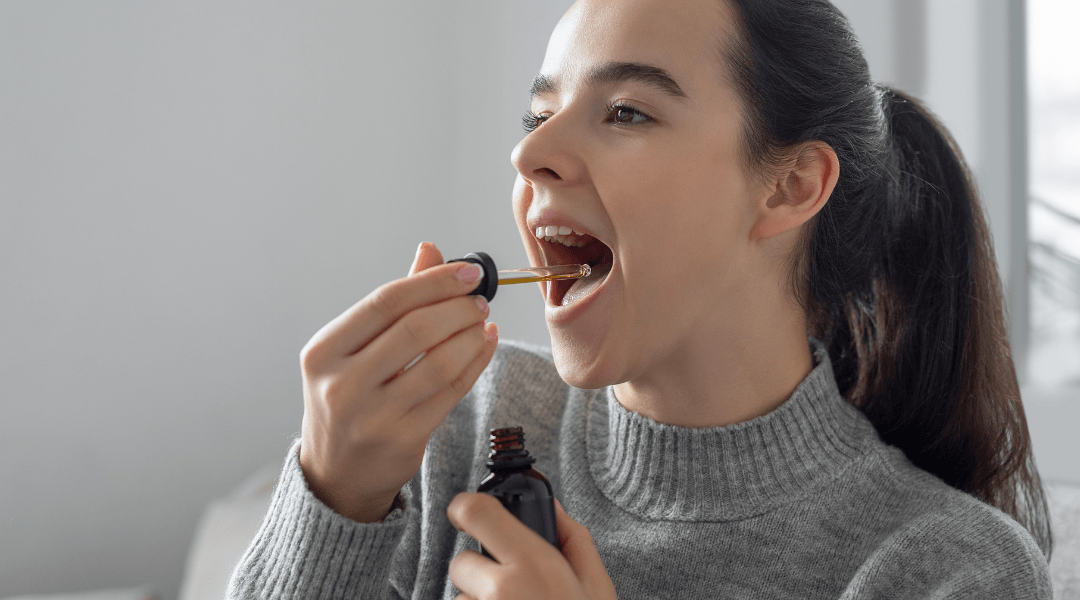 Here’s Why You Should Be Putting Cannabis Oil Under Your Tongue