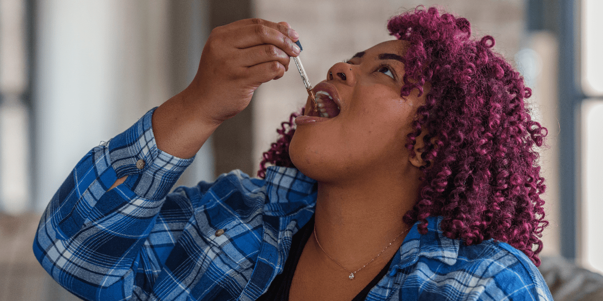 How to Safely Use Cannabis Tinctures for Anxiety and Stress Relief