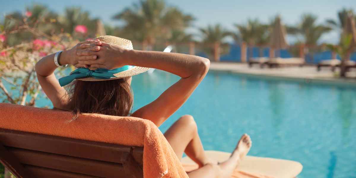 The Best Cannabis Strains for Poolside Bliss
