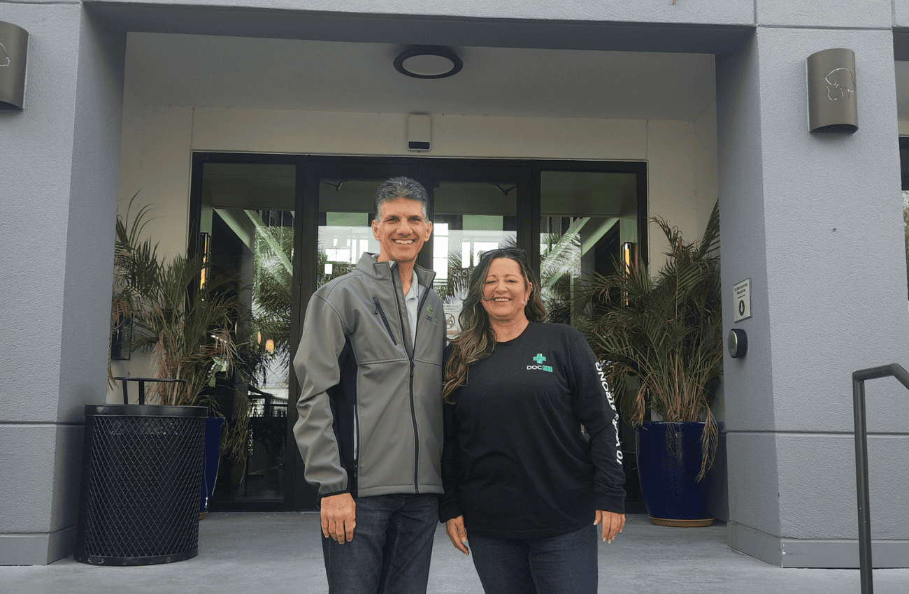 DocMJ Sponsors Professional Pet Photoshoot at Humane Society of Tampa Bay